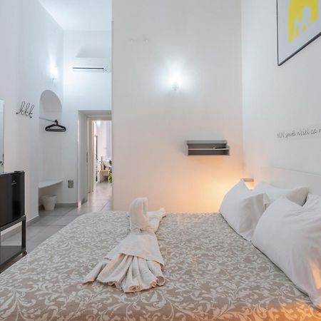 Nina Suites نابولي المظهر الخارجي الصورة