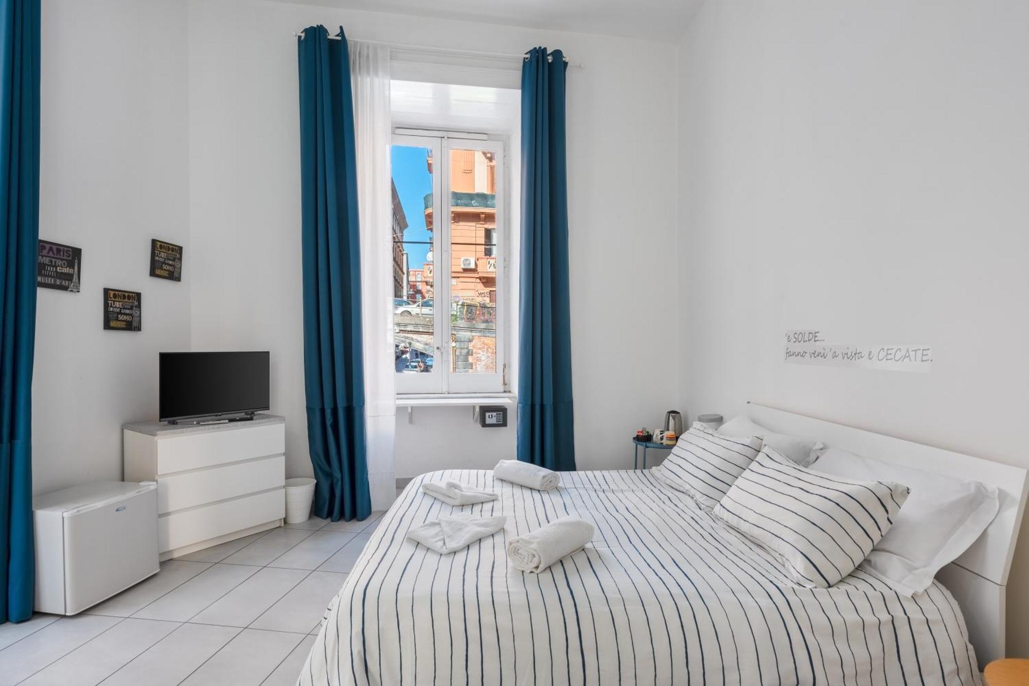 Nina Suites نابولي المظهر الخارجي الصورة