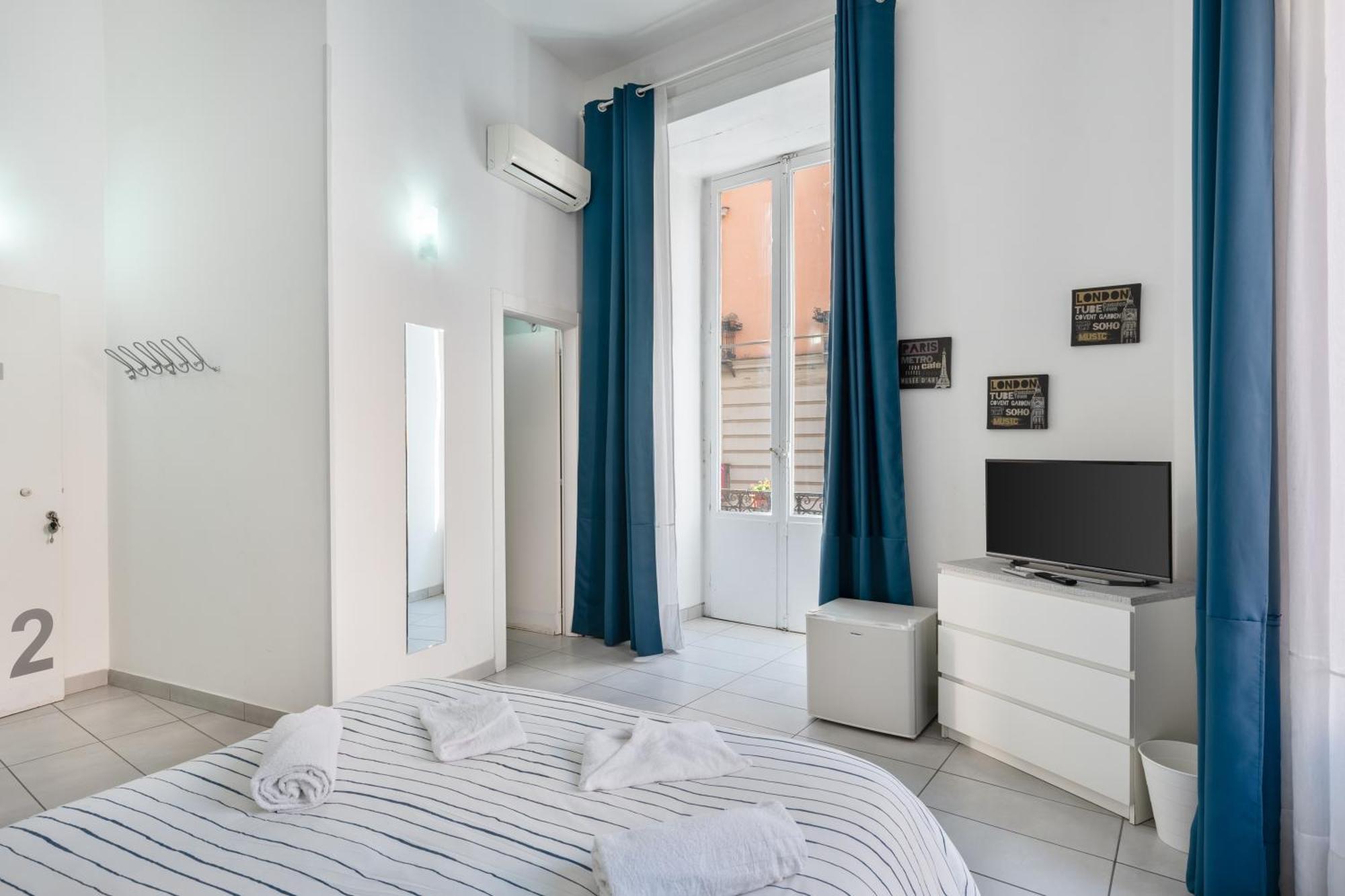 Nina Suites نابولي المظهر الخارجي الصورة